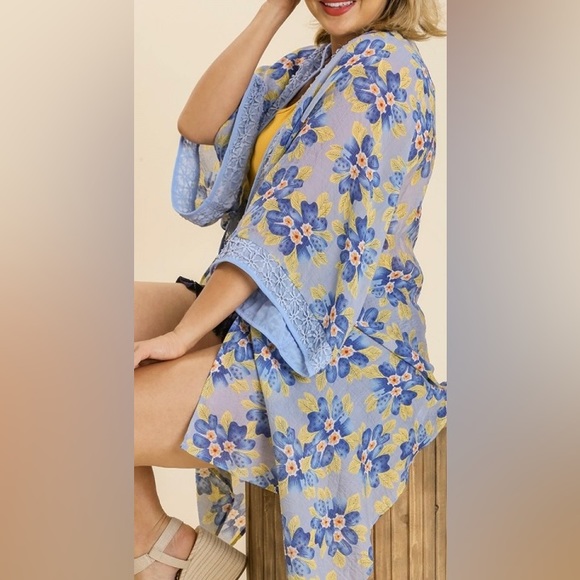 Sheer Floral Print Open Front Kimono with Crochet Detail - Picture 3 of 5